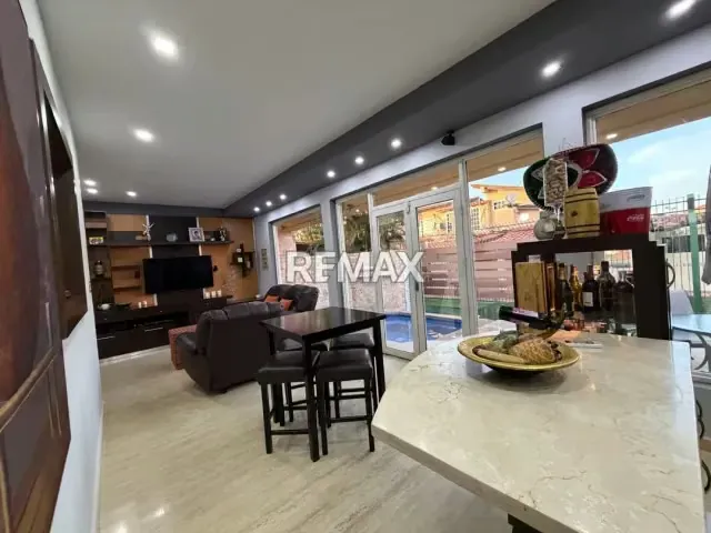 Casa bifamiliar de Arquitectura moderna en Venta, ubicada en la Primera Etapa de la Urbanización Campestre San Miguel, Maturín. - 6