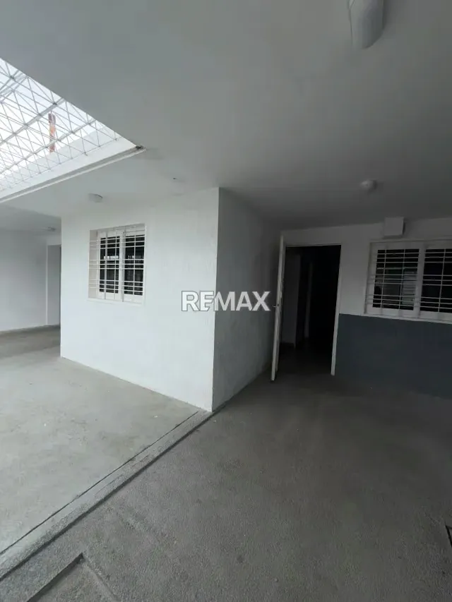 Se vende casa en la ciudadela - 11