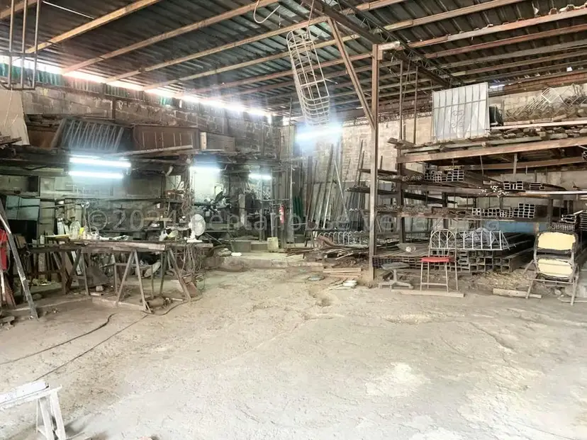 Terreno (Comercial) en Alquiler en La Pastora, Distrito Metropolitano
