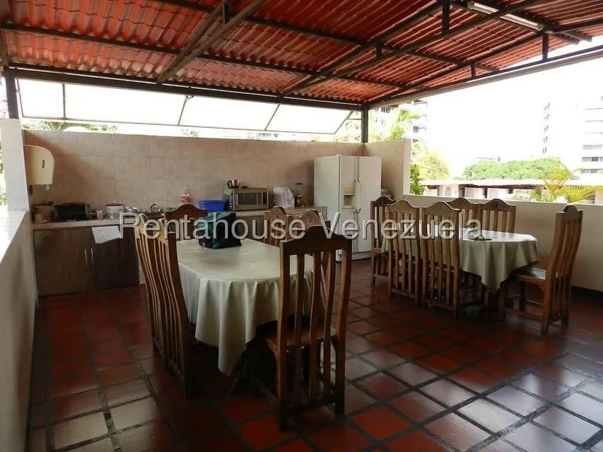 Edificio en Venta en Parroquia La Candelaria, Distrito Metropolitano - 51