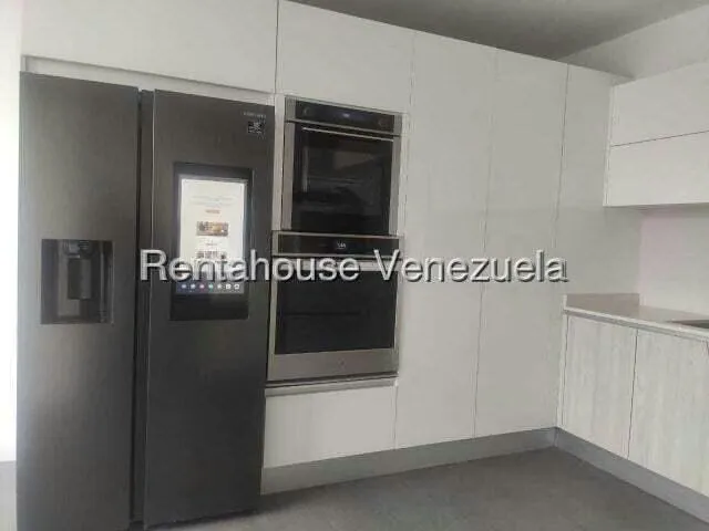 Apartamento (1 Nivel) en Alquiler en Santa Paula, Distrito Metropolitano - 3