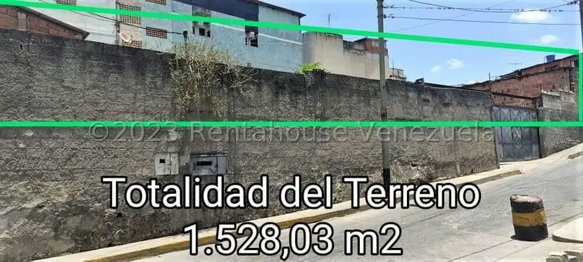 Terreno (Comercial) en Venta en Los Teques, Miranda