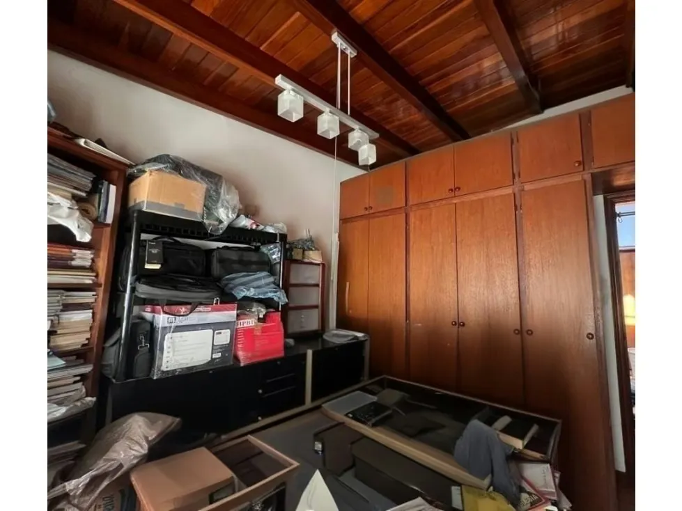 CASA EN VENTA - LOS DOS CAMINOS 218C/ 148T - 19