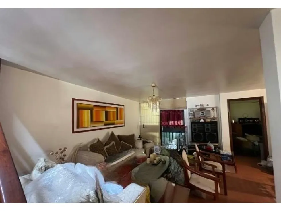 CASA EN VENTA - LOS DOS CAMINOS 218C/ 148T - 8