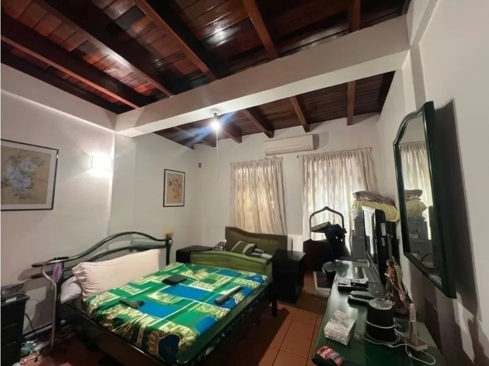 CASA EN VENTA - LOS DOS CAMINOS 218C/ 148T - 10