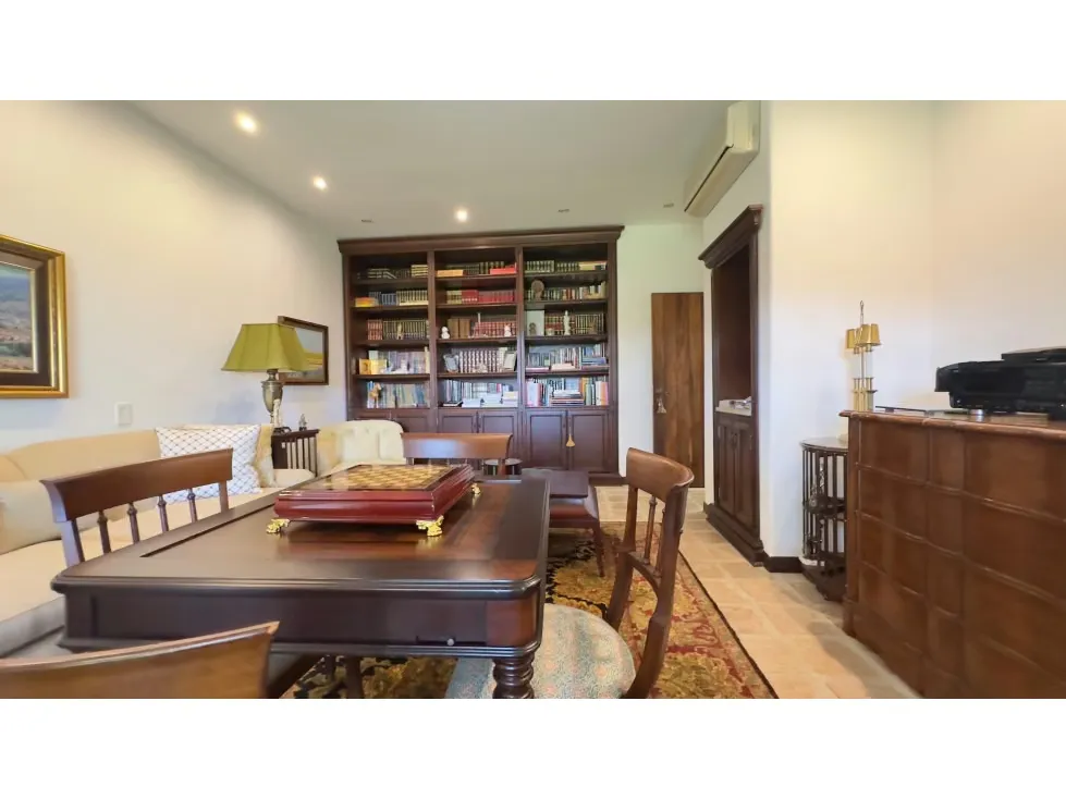 Se vende Casa 2100m² 4h+2s/3b/15p La Lagunita - 11