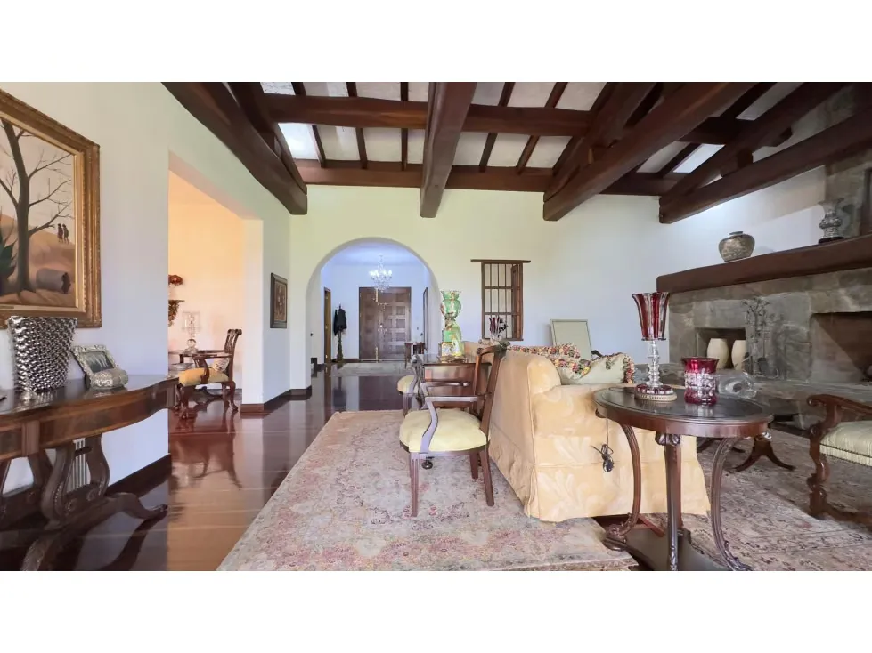 Se vende Casa 2100m² 4h+2s/3b/15p La Lagunita - 8