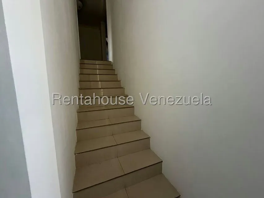 Townhouse (1 Nivel) en Alquiler en Cumana, Zulia - 20