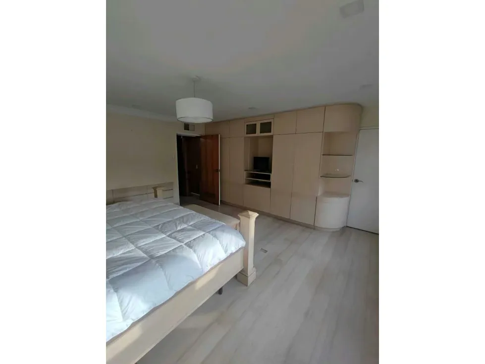 Se vende apartamento 320m2 Sebucán 7597 - 26