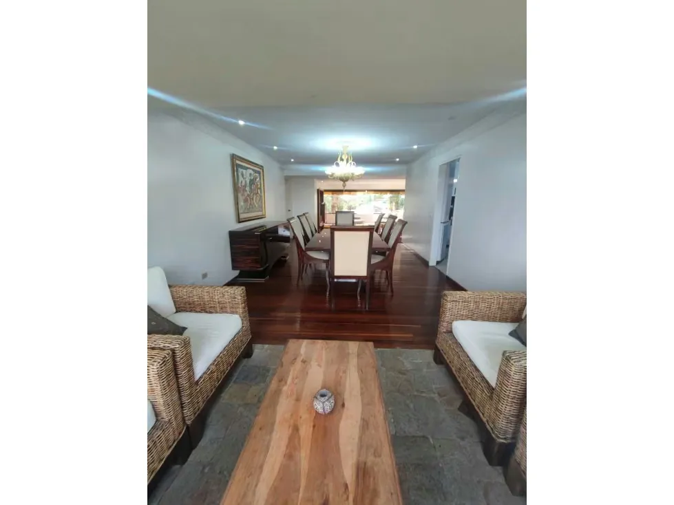 Se vende apartamento 320m2 Sebucán 7597 - 9