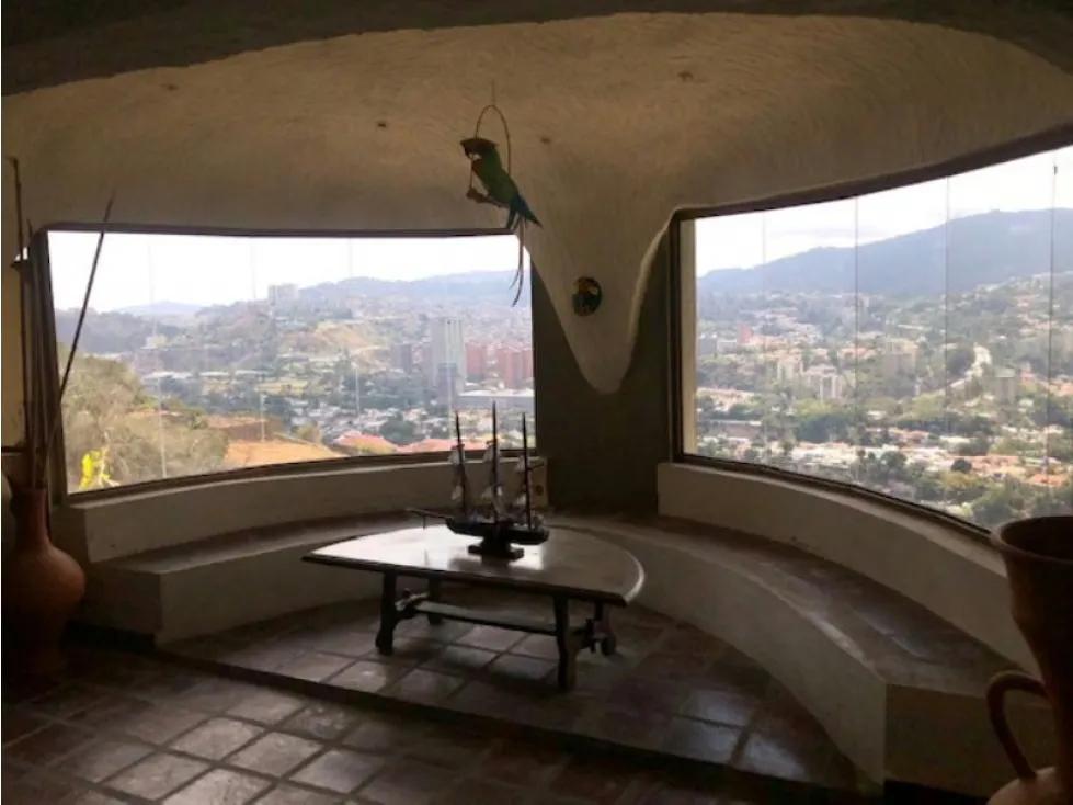 Se Vende Casa 2.070m² 10H+10B+2HS+Piscina-Cumbre de Curumo 8899 - 4
