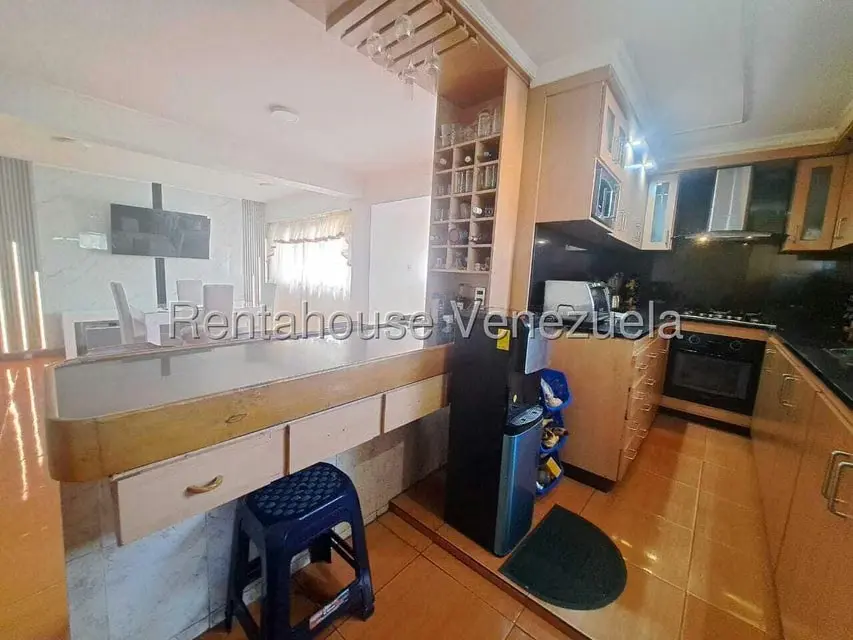 Apartamento (Multiples Niveles) en Venta en Centro, Aragua - 16