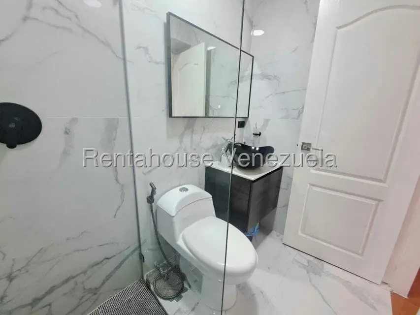 Apartamento (Multiples Niveles) en Venta en Centro, Aragua - 23