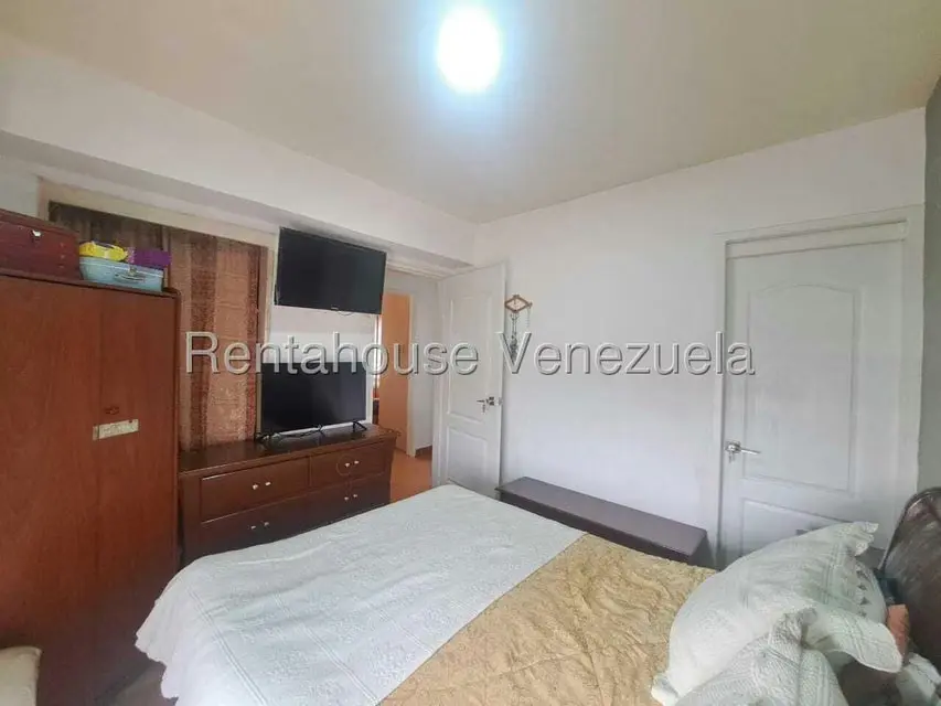 Apartamento (Multiples Niveles) en Venta en Centro, Aragua - 27