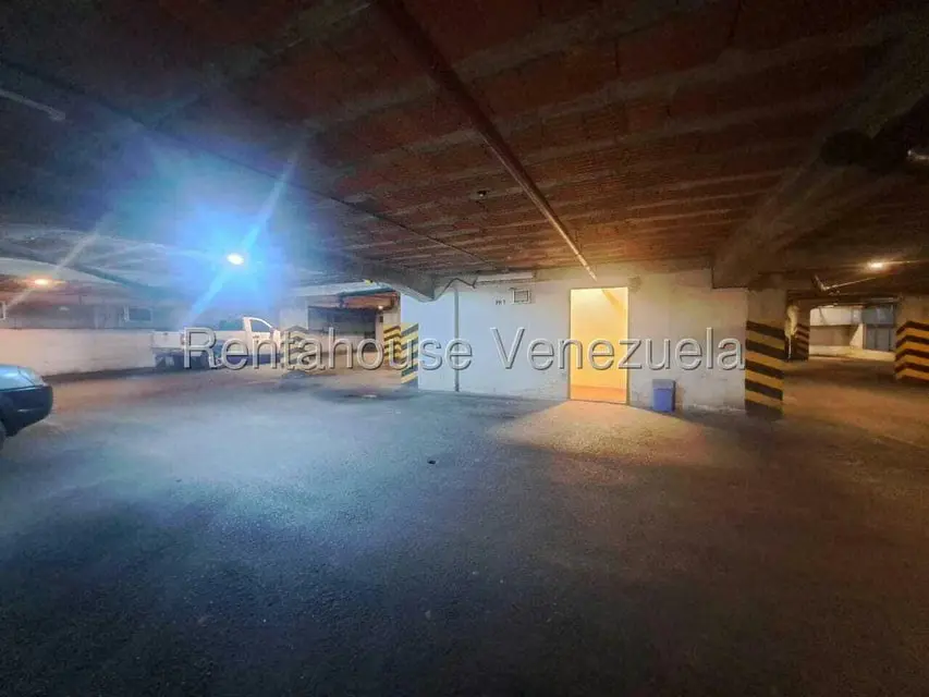 Apartamento (Multiples Niveles) en Venta en Centro, Aragua - 48
