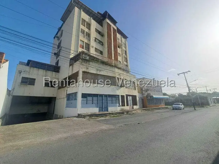 Apartamento (Multiples Niveles) en Venta en Centro, Aragua - 54