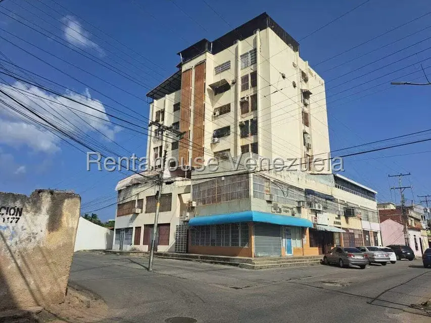 Apartamento (Multiples Niveles) en Venta en Centro, Aragua - 58