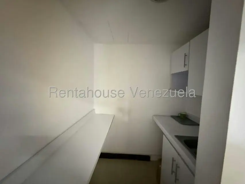 Oficina en Venta en La Viña, Carabobo - 13