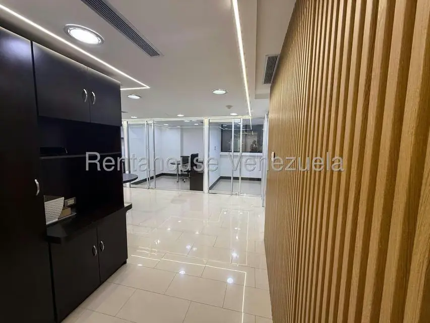 Oficina en Venta en La Viña, Carabobo - 7