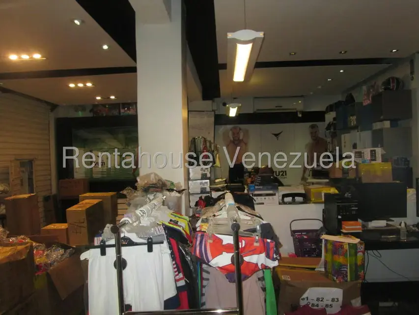 Local Comercial en Venta en La Campiña, Distrito Metropolitano - 3