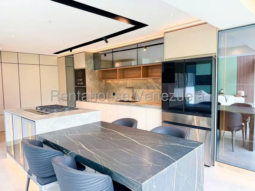 Apartamento (Multiples Niveles) en Venta en Lomas de Chuao, Distrito Metropolitano - 13