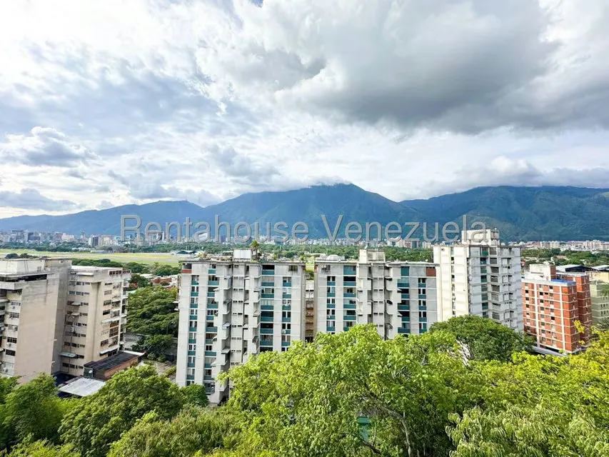 Apartamento (Multiples Niveles) en Venta en Lomas de Chuao, Distrito Metropolitano - 28
