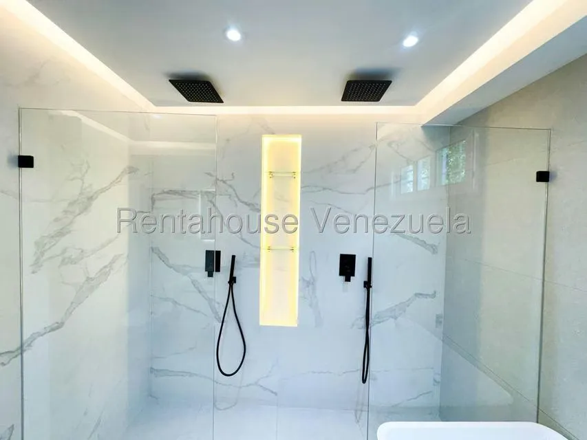 Apartamento (Multiples Niveles) en Venta en Lomas de Chuao, Distrito Metropolitano - 37
