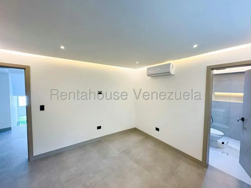 Apartamento (Multiples Niveles) en Venta en Lomas de Chuao, Distrito Metropolitano - 42