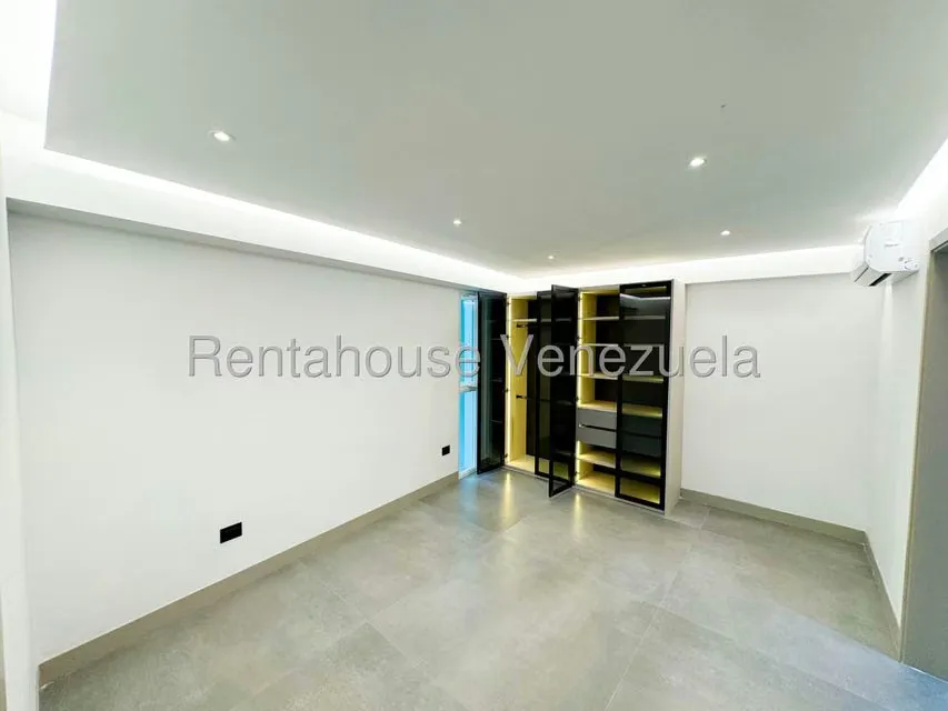 Apartamento (Multiples Niveles) en Venta en Lomas de Chuao, Distrito Metropolitano - 55
