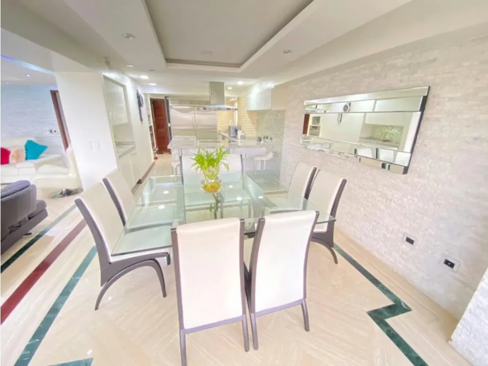 Vendo Apartamento en Los Naranjos - 6