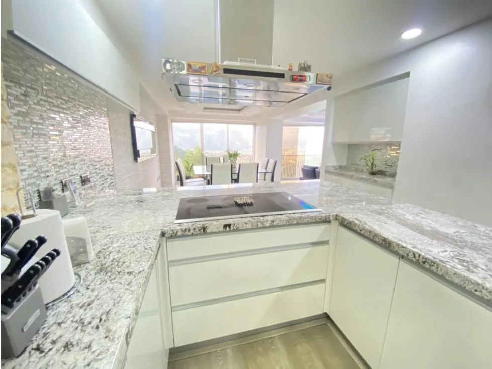 Vendo Apartamento en Los Naranjos - 9