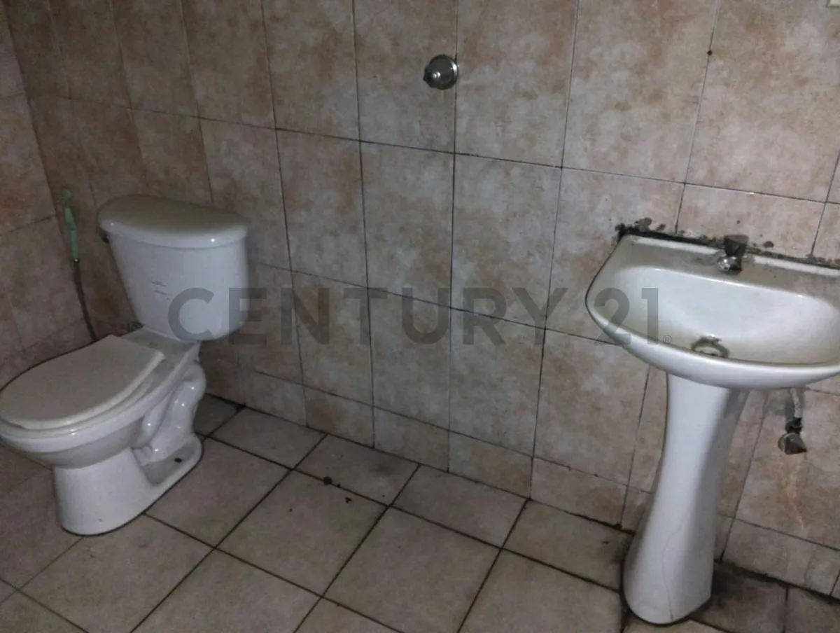 Galpon en venta en la Zona Industrial Turumo AH - 17