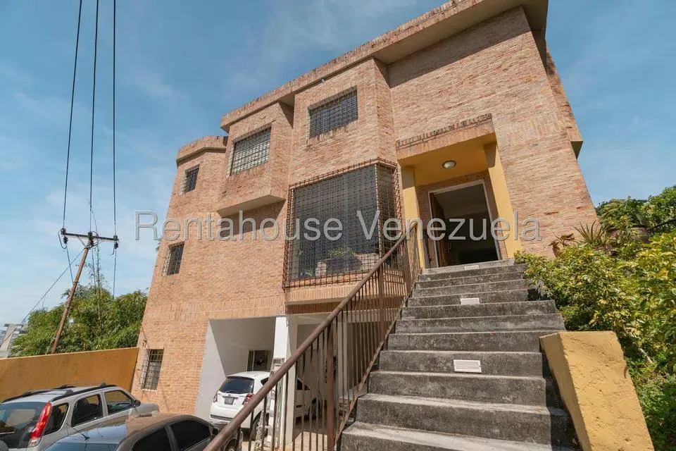 Casa (Multipes Niveles) en Venta en Miranda, Distrito Metropolitano