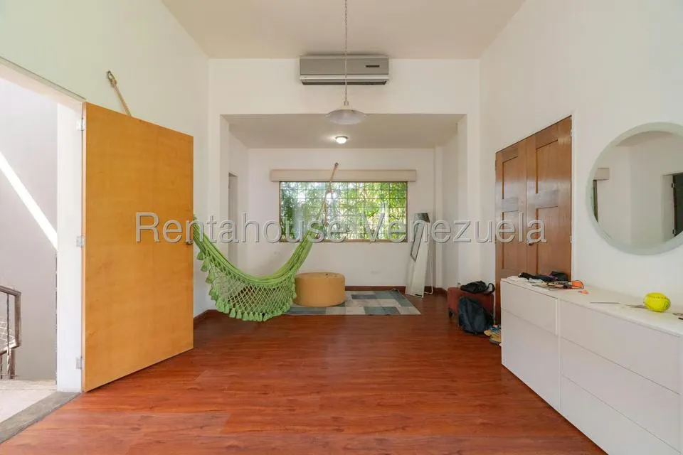 Casa (Multipes Niveles) en Venta en Miranda, Distrito Metropolitano - 36