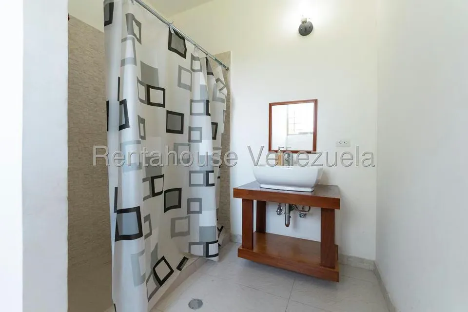 Casa (Multipes Niveles) en Venta en Miranda, Distrito Metropolitano - 39