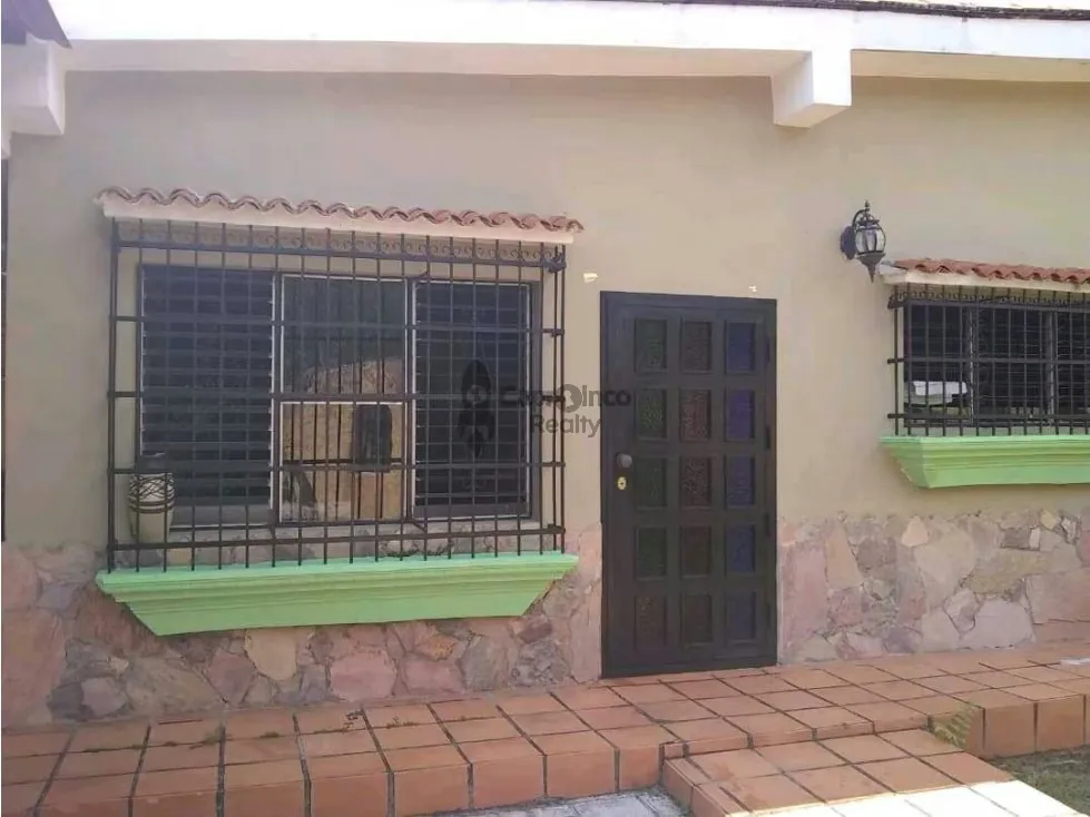 Casa en Venta en Colinas de Guataparo con Galpón - 3