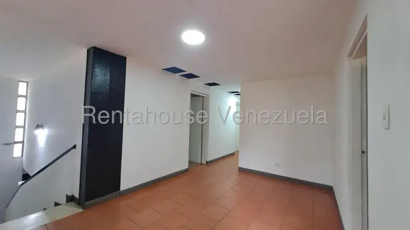 Comercial (Local Comercial) en Alquiler en El Cafetal, Distrito Metropolitano