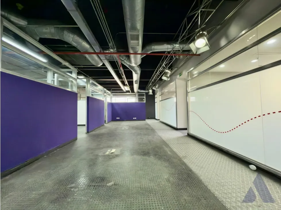 Alquilo Versatil Oficina de 360 m² en Torre Humboldt Prados del Este - 6