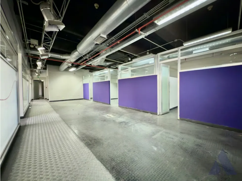 Alquilo Versatil Oficina de 360 m² en Torre Humboldt Prados del Este - 7