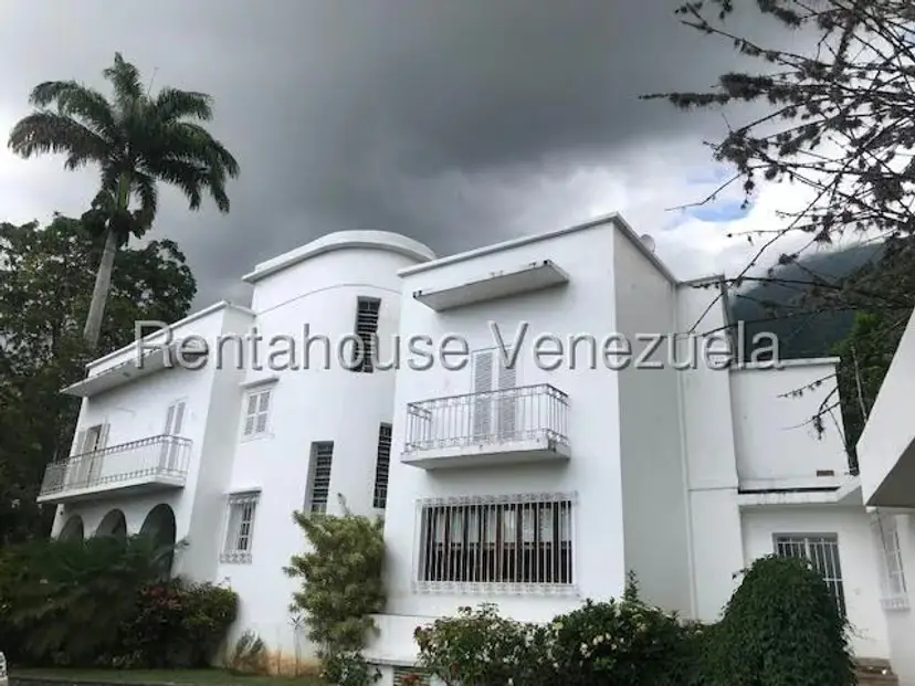 Casa (Colonial) en Venta en Los Chorros, Distrito Metropolitano