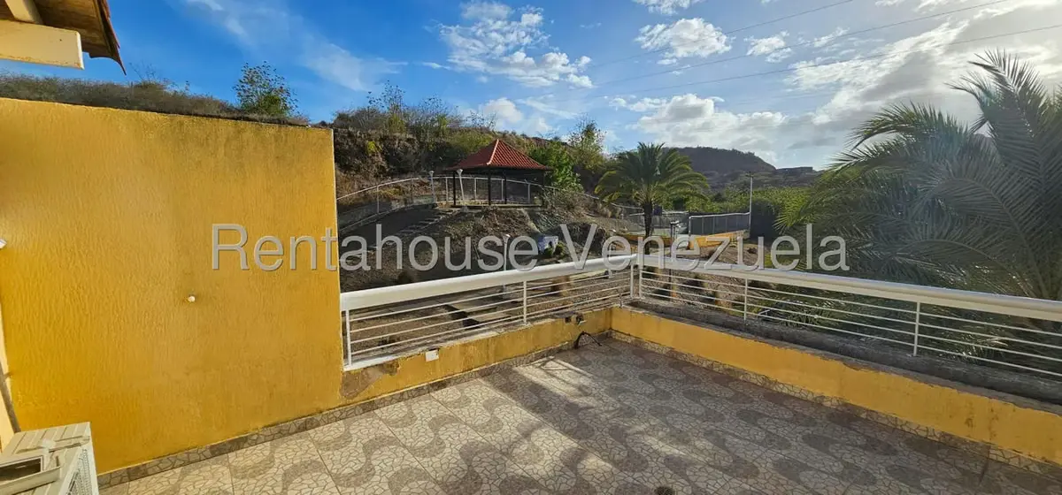 Townhouse (Duplex) en Venta en Maneiro, Nueva Esparta - 15