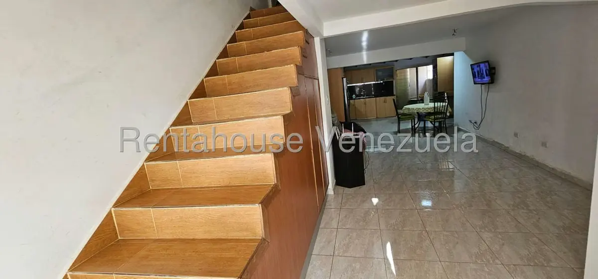 Townhouse (Duplex) en Venta en Maneiro, Nueva Esparta - 4