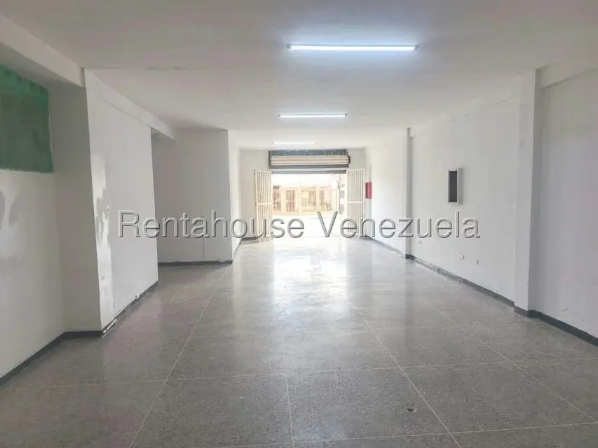 Local Comercial en Alquiler en Zona Oeste, Lara - 8
