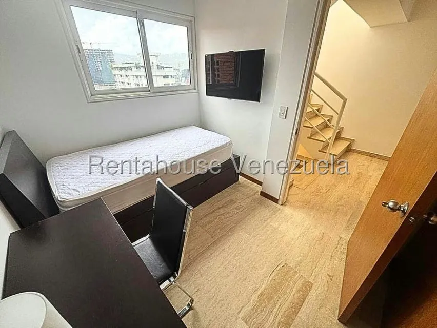 Apartamento (Multiples Niveles) en Alquiler en El Rosal, Distrito Metropolitano - 22