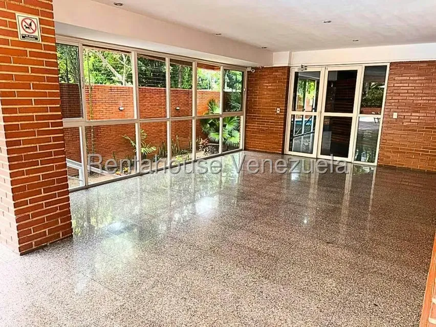 Apartamento (Multiples Niveles) en Alquiler en El Rosal, Distrito Metropolitano - 39