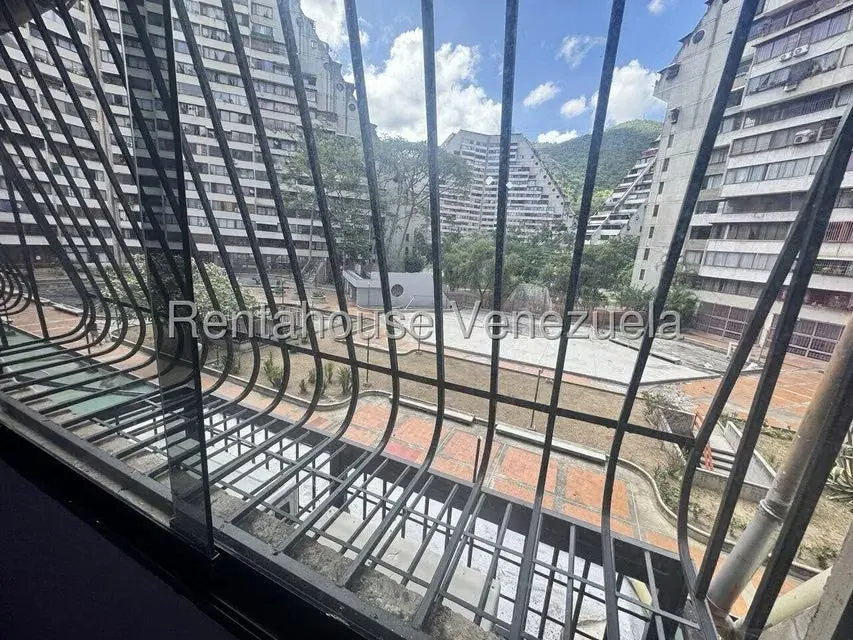 Apartamento (Duplex) en Venta en Montalban II, Distrito Metropolitano - 11