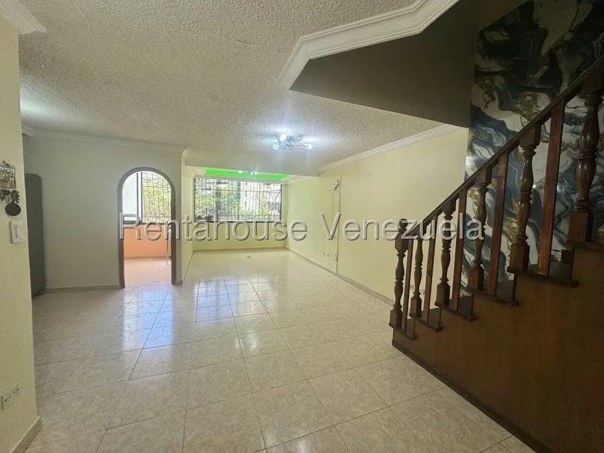 Apartamento (Duplex) en Venta en Montalban II, Distrito Metropolitano - 25