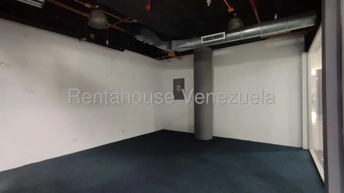 Local Comercial en Alquiler en Colinas de Valle Arriba, Distrito Metropolitano - 3