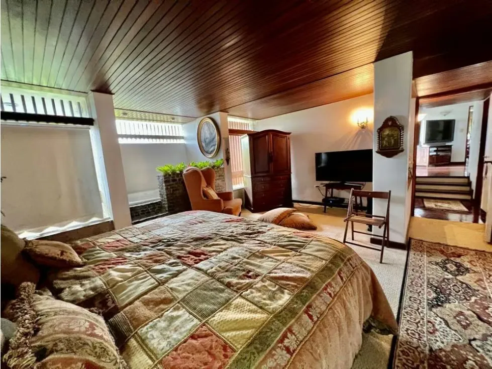 Copia de Se vende casa 690m2 3h+2s+ch/11b/13p La Lagunita - 9