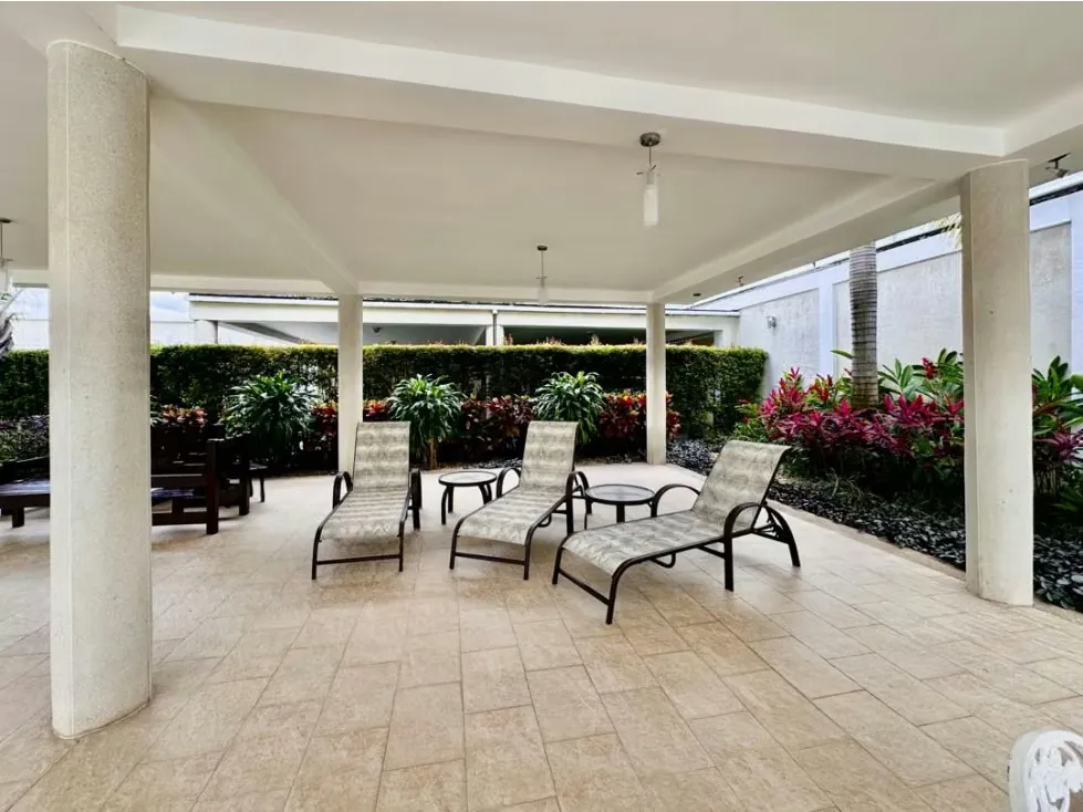 En venta casa ubicada en Colinas de Bello Monte - 13